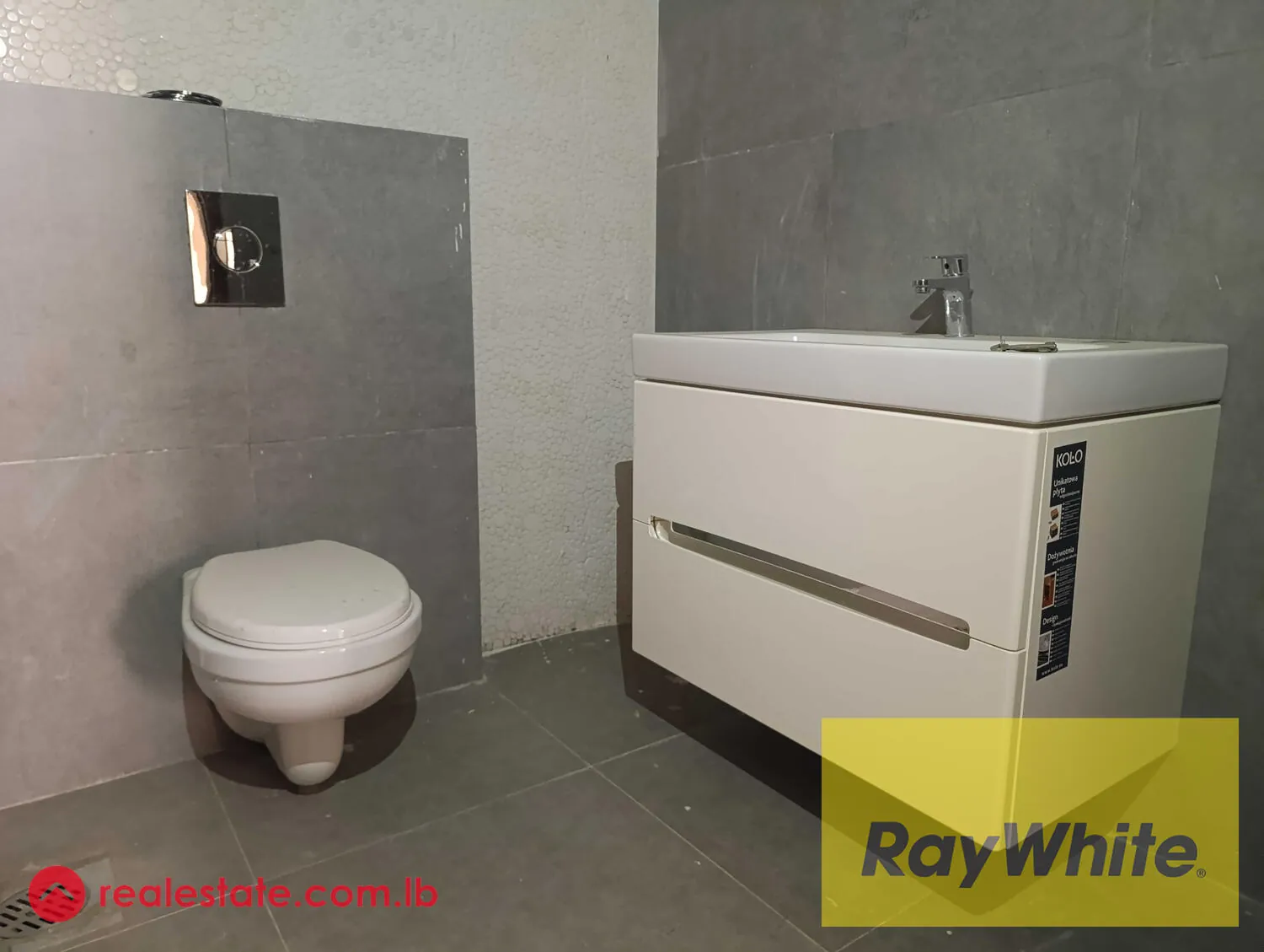 Apartment For Sale In Rabweh — الصورة 2