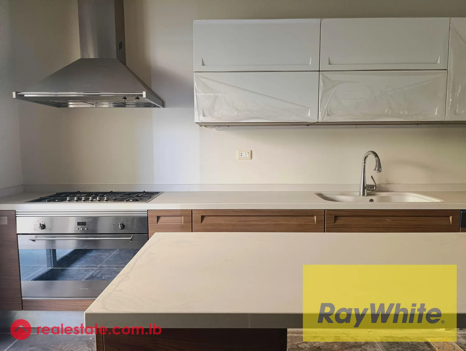 Apartment For Sale In Rabweh — الصورة 3