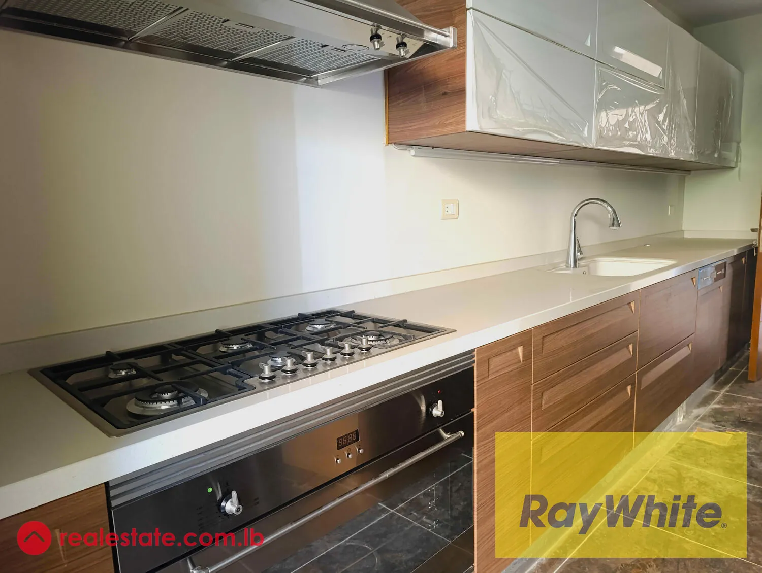 Apartment For Sale In Rabweh — الصورة 4