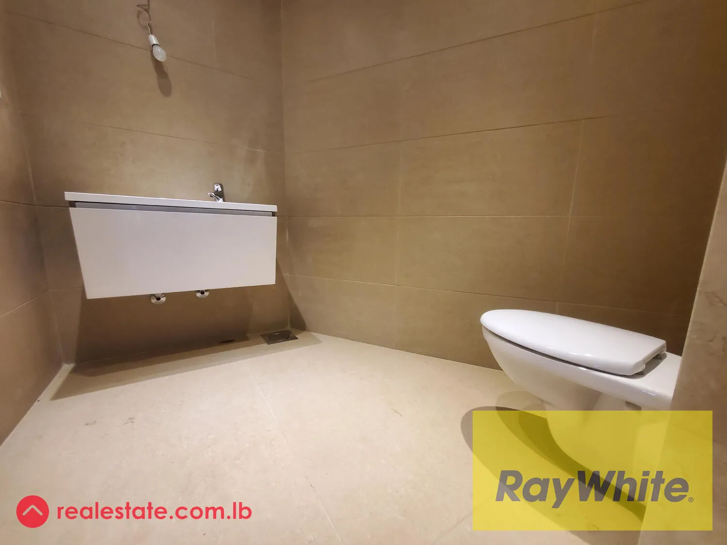 Apartment For Sale In Rabweh — الصورة 2