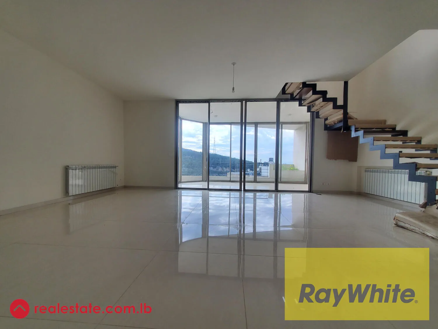 Apartment For Sale In Rabweh — الصورة 3