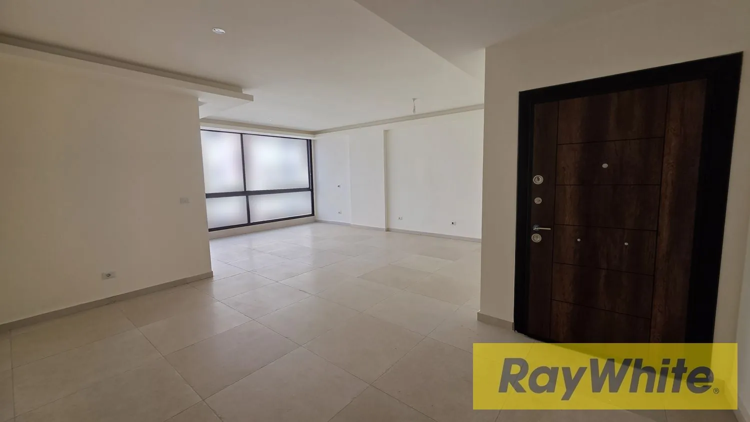 Apartment For Sale In Achrafieh — الصورة 3
