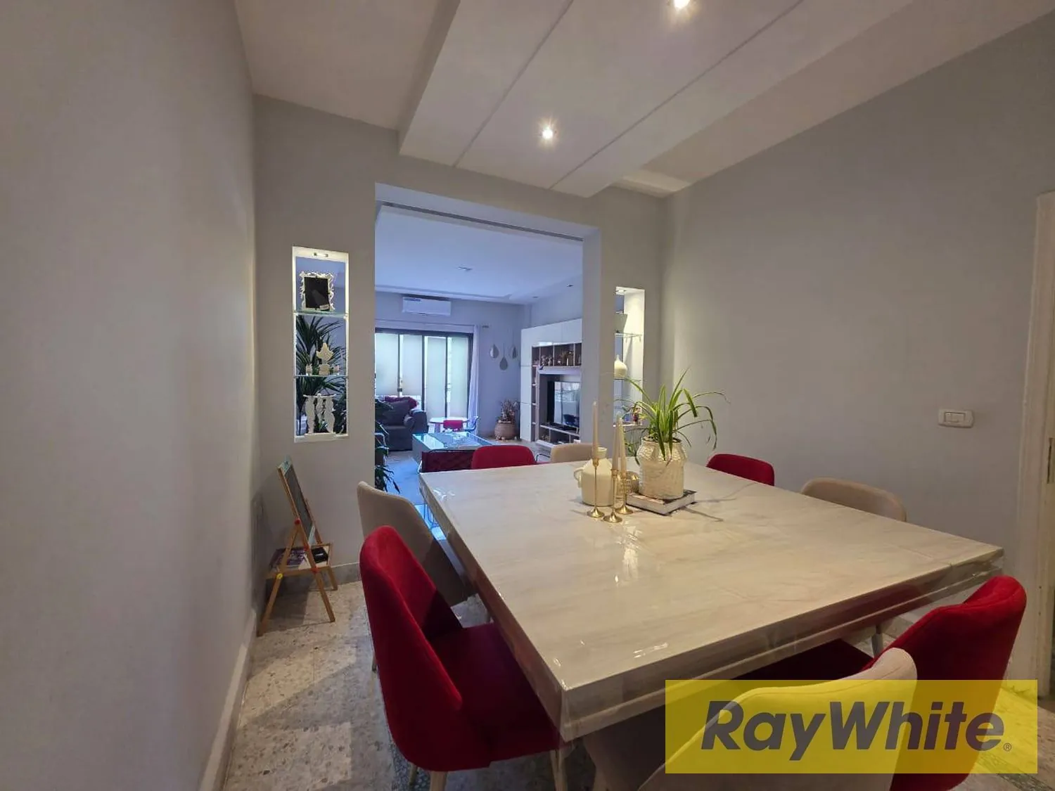 Apartment For Sale – Ain El Remmaneh — الصورة 2