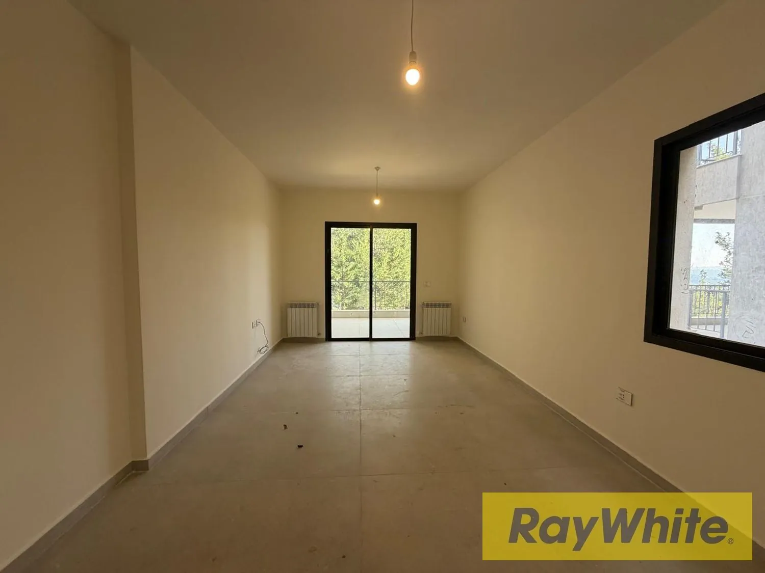 Apartment For Sale In Douar – 150 Sqm With Terrace — الصورة 2