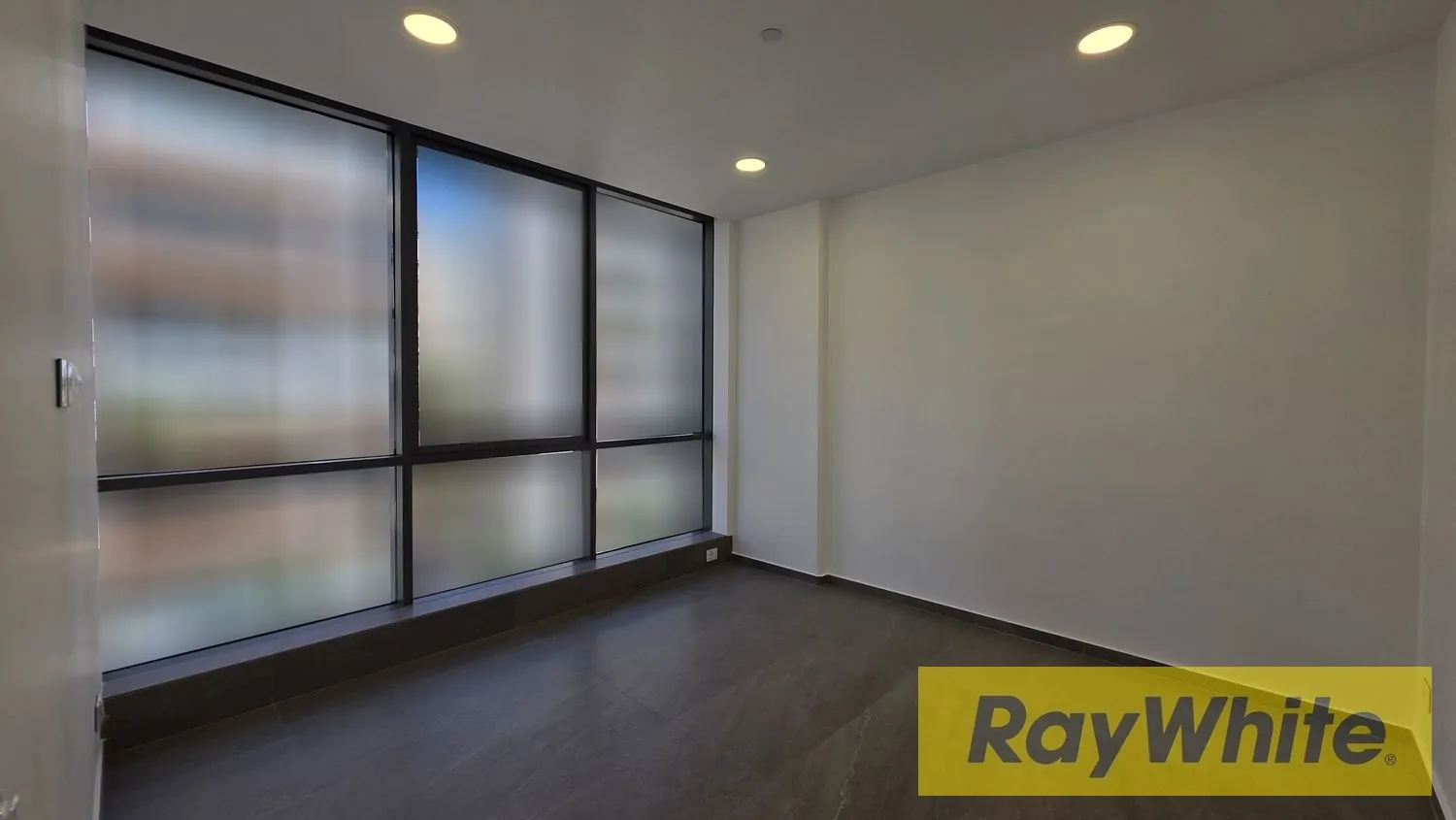 Office For Sale In Prime Horch Tabet Tower