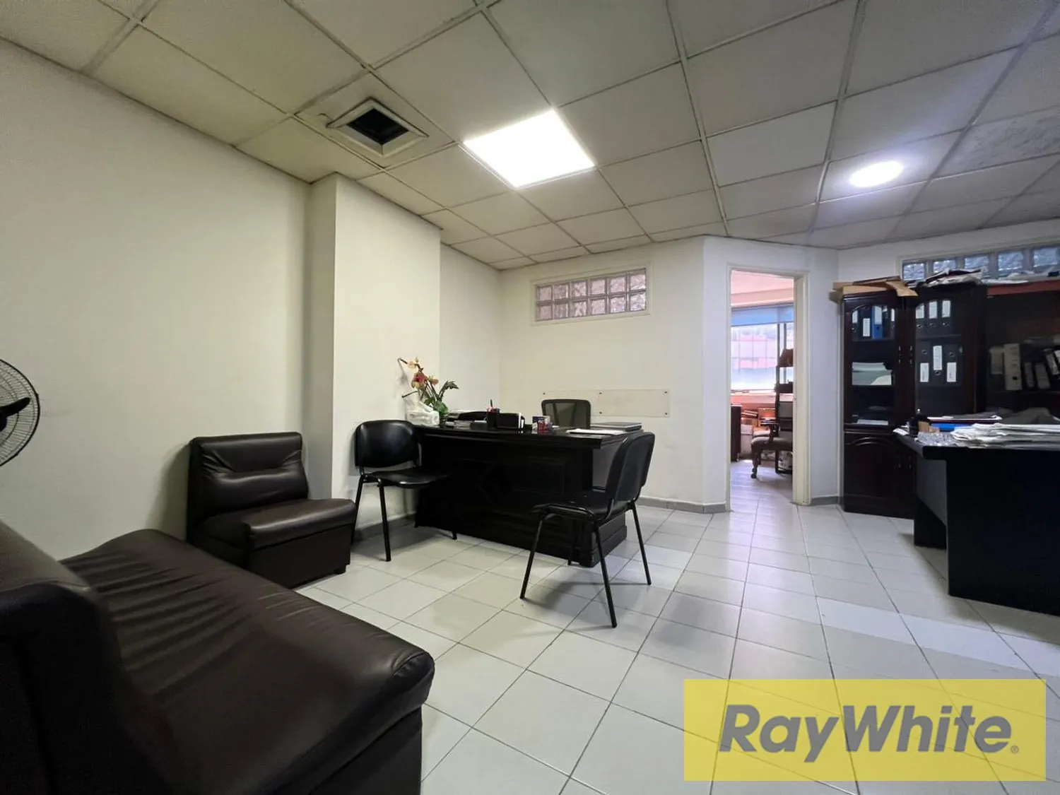 Office For Rent In Bliss — الصورة 2
