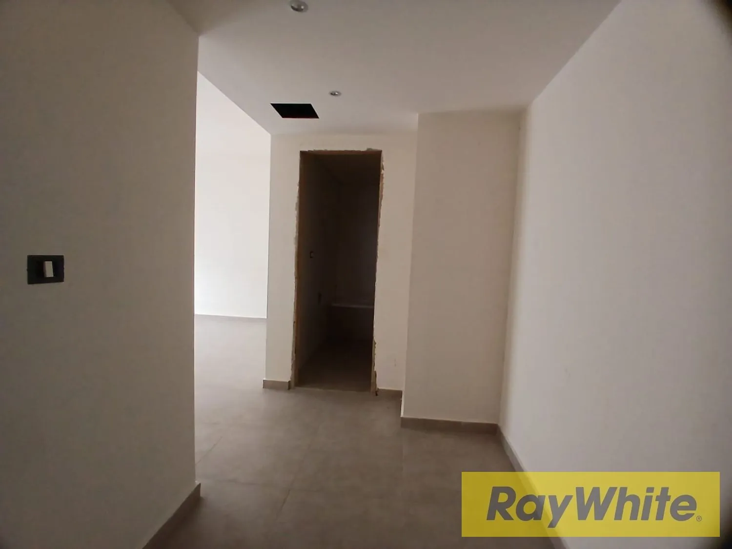 Apartment With Roof For Sale In Beit El Kiko — الصورة 5