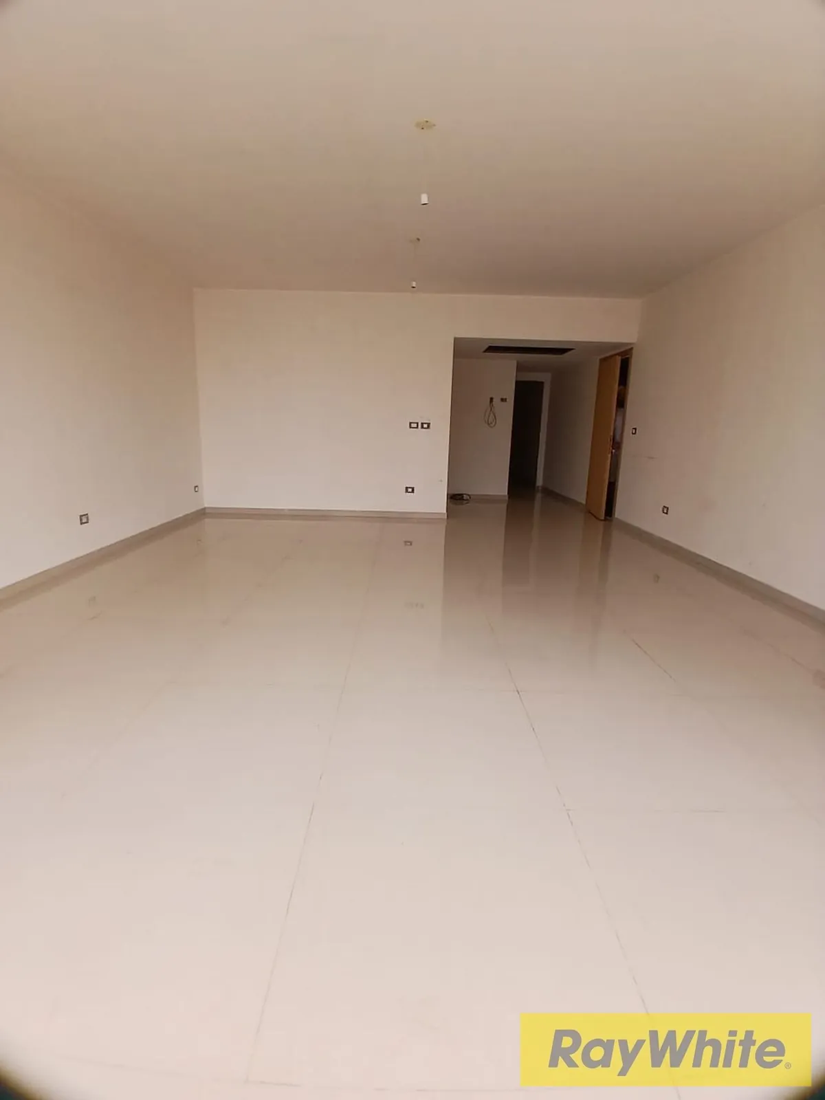 Spacious Apartment With Terrace For Sale In Beit El Kiko — الصورة 2