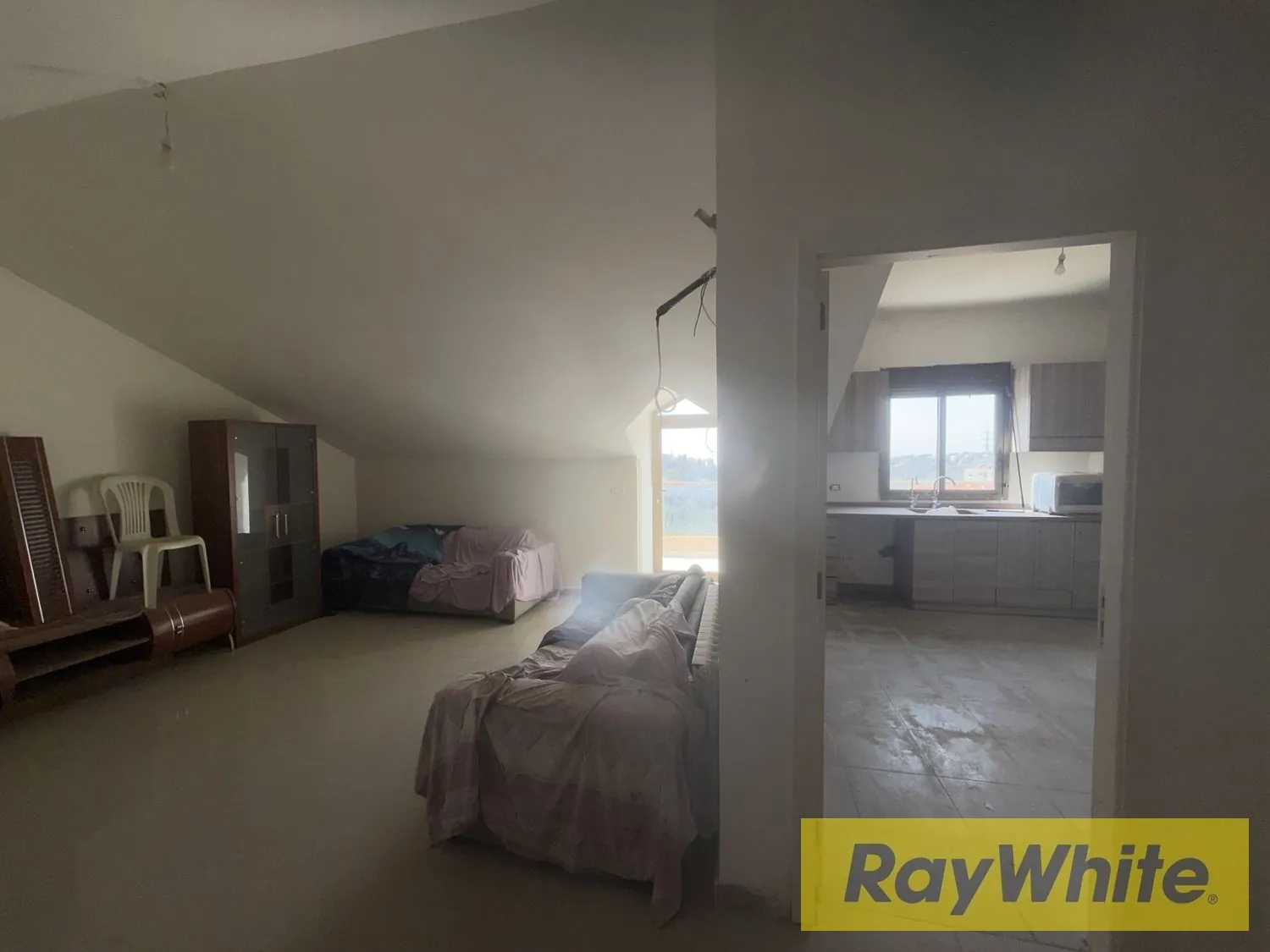 Duplex For Sale In Ain Aalaq