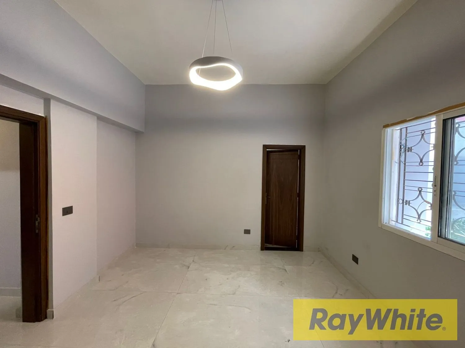 Apartment For Sale In Achrafieh Fassouh With Terrace — photo 2