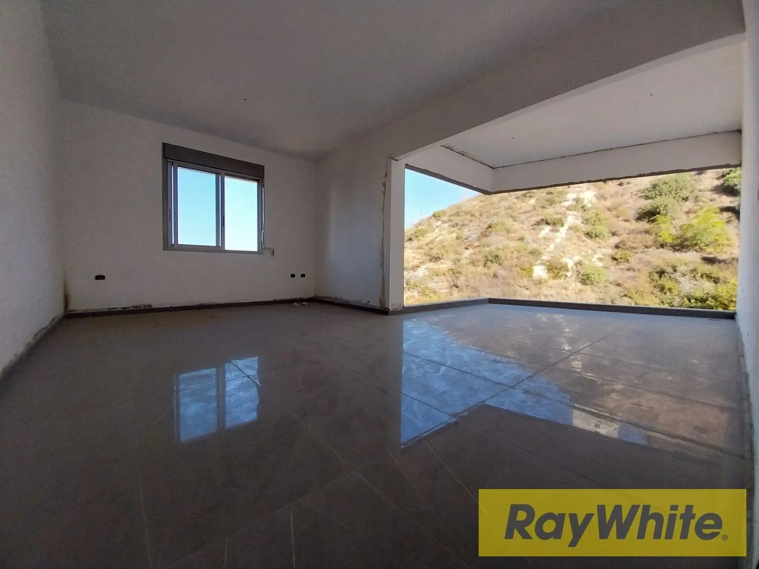 Brand-new Apartment With Roof For Sale In Zalka