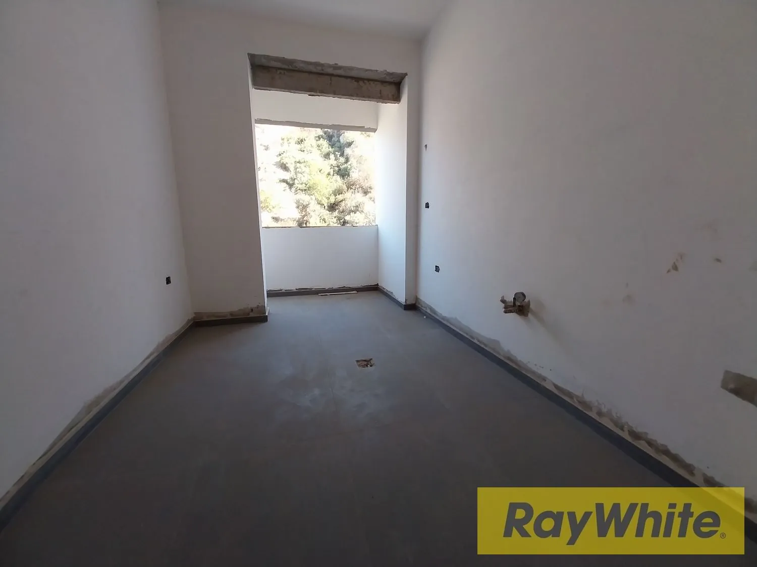 Brand-new Apartment With Roof For Sale In Zalka — الصورة 4