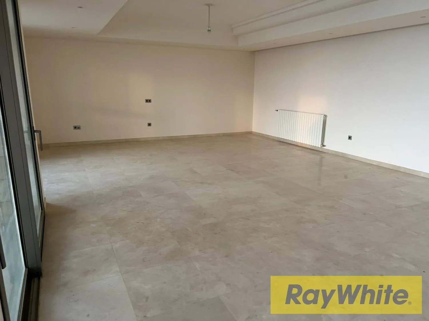 Luxury Rooftop Penthouse For Sale – Waterfront — الصورة 4