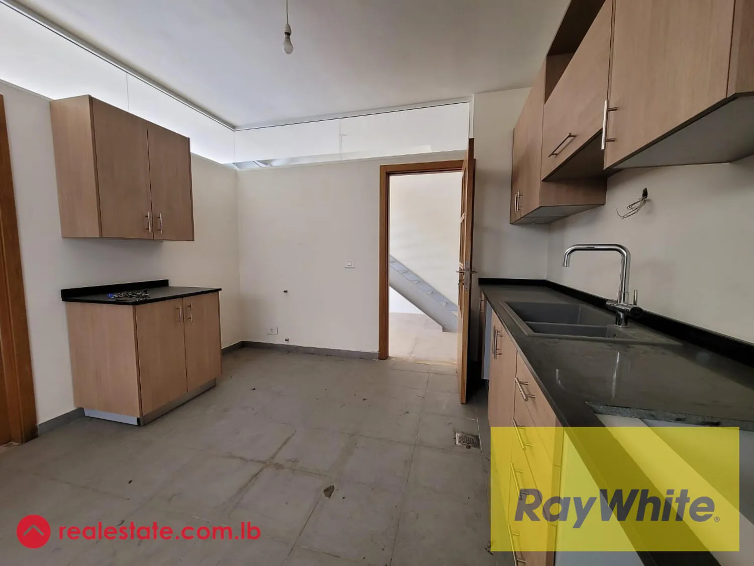 Duplex For Rent In Mansourieh — الصورة 3