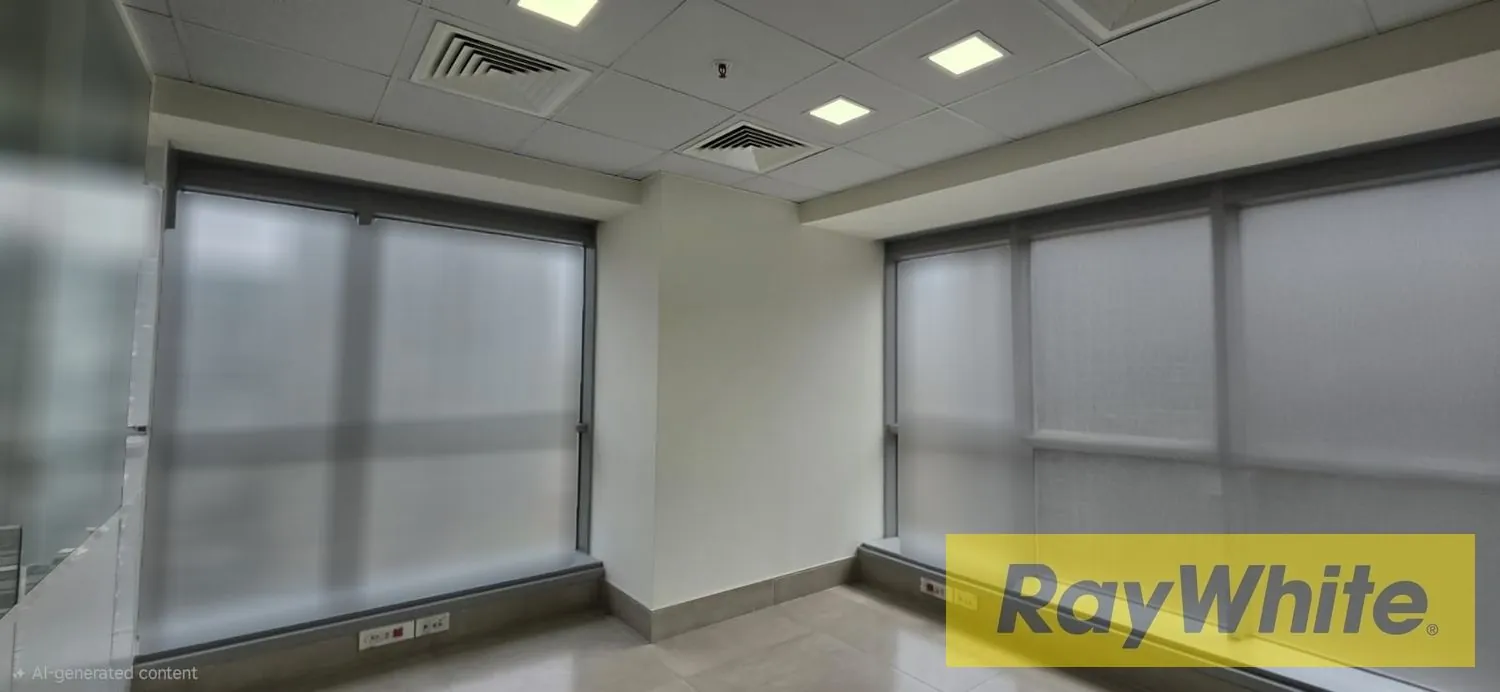 Office For Rent In Achrafieh | 204 Sqm | Prime Commercial Space — الصورة 3
