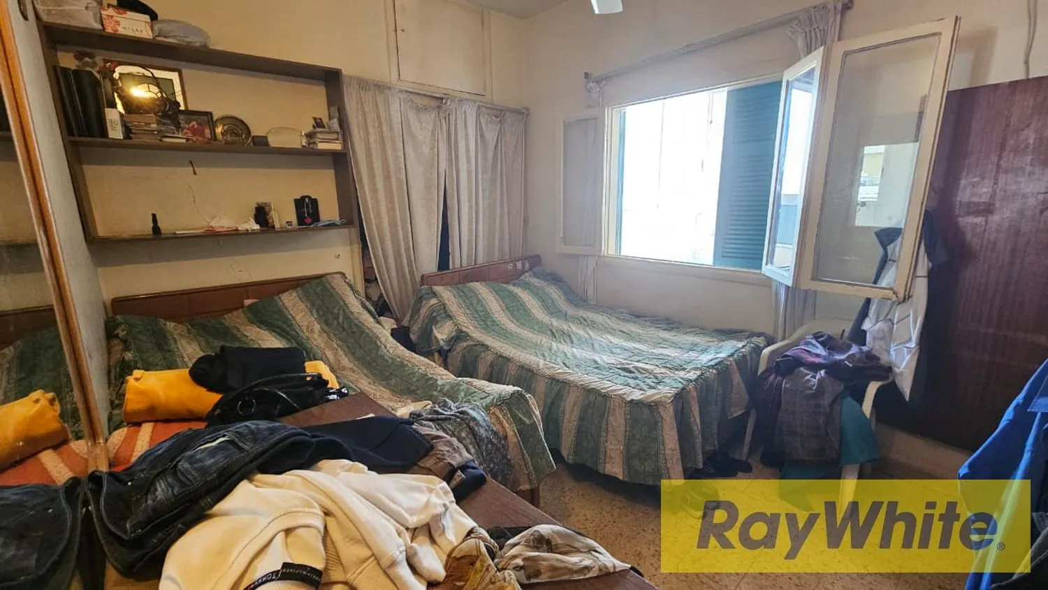 Apartment For Sale In Achrafieh | 120 Sqm — photo 4