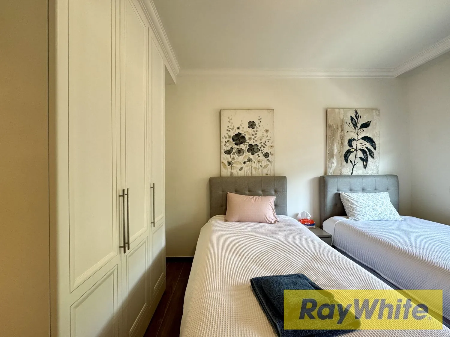 Fully Furnished Simplex For Rent In Ain Saadeh | 250 Sqm | Comfortable Modern Living — photo 2