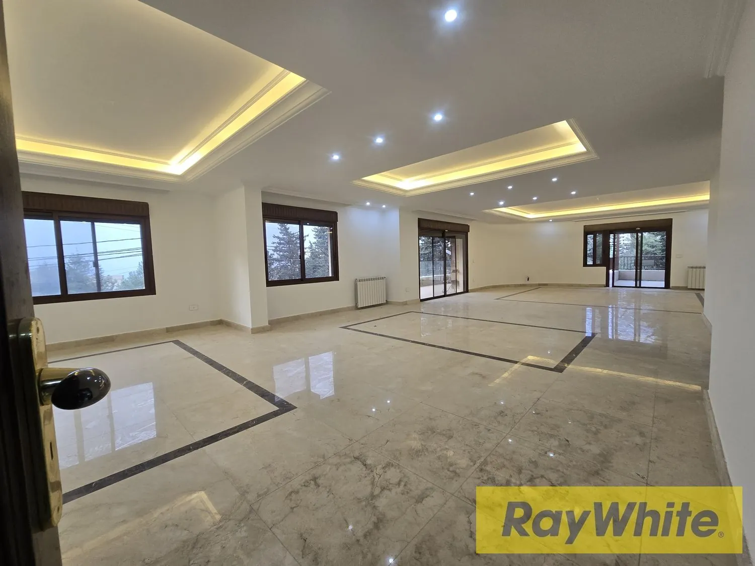 Apartment For Sale In Mtayleb – Stunning Sea View