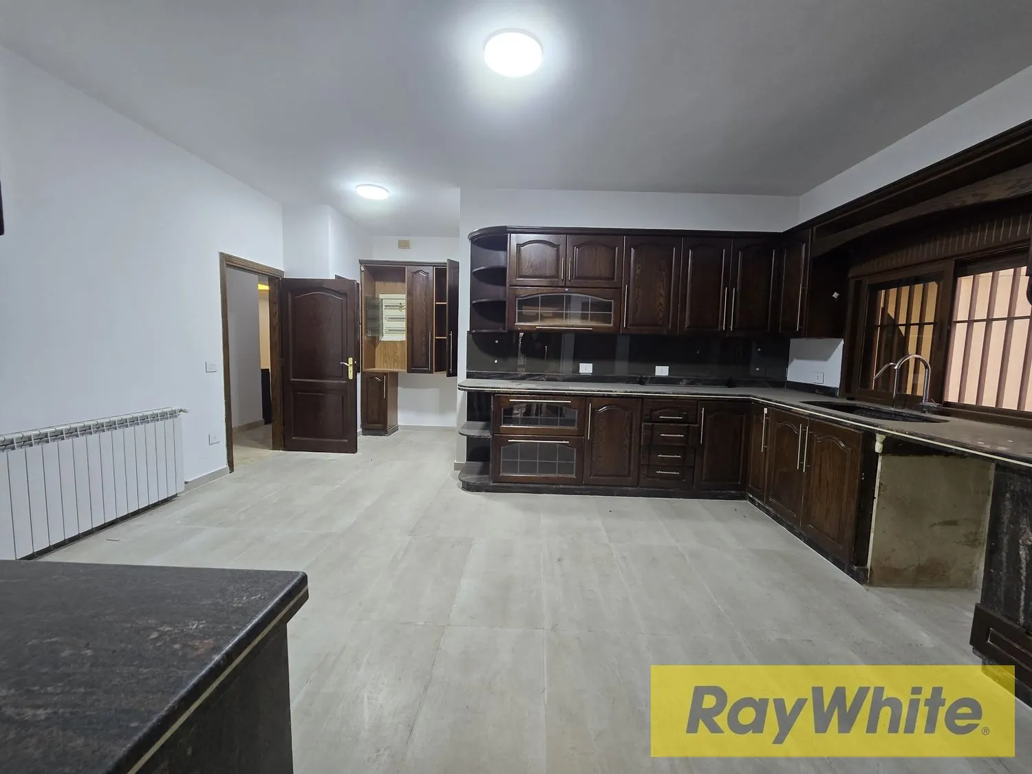 Apartment For Sale In Mtayleb – Stunning Sea View — الصورة 3