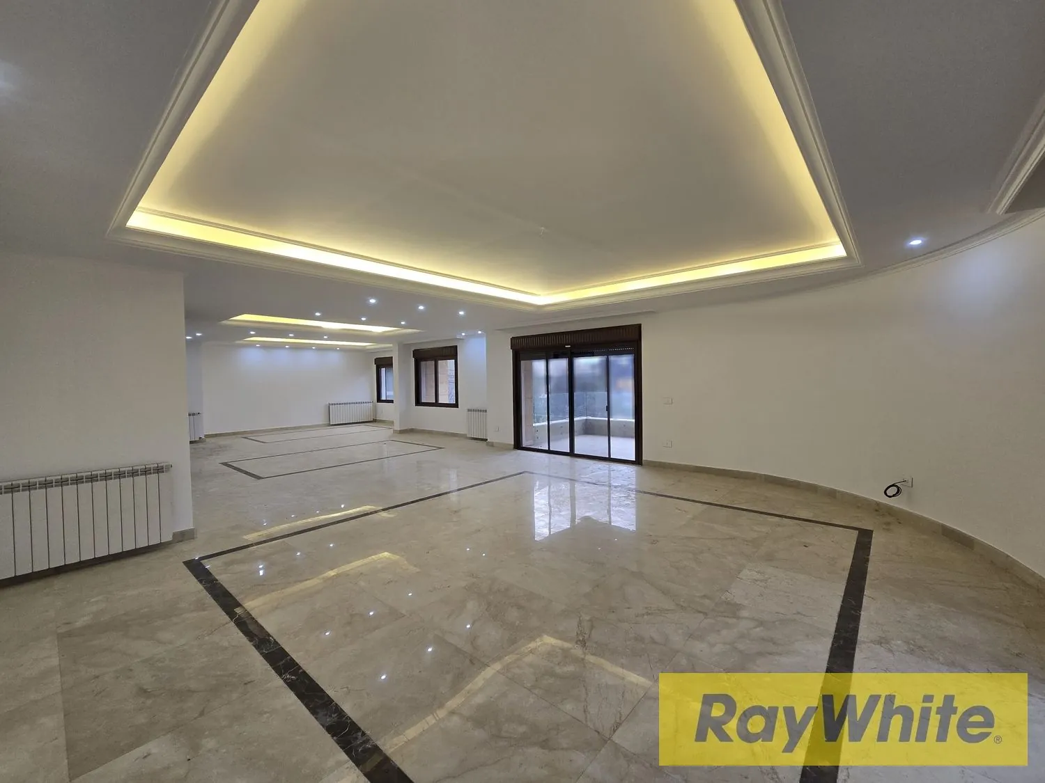 Apartment For Sale In Mtayleb – Stunning Sea View — الصورة 5