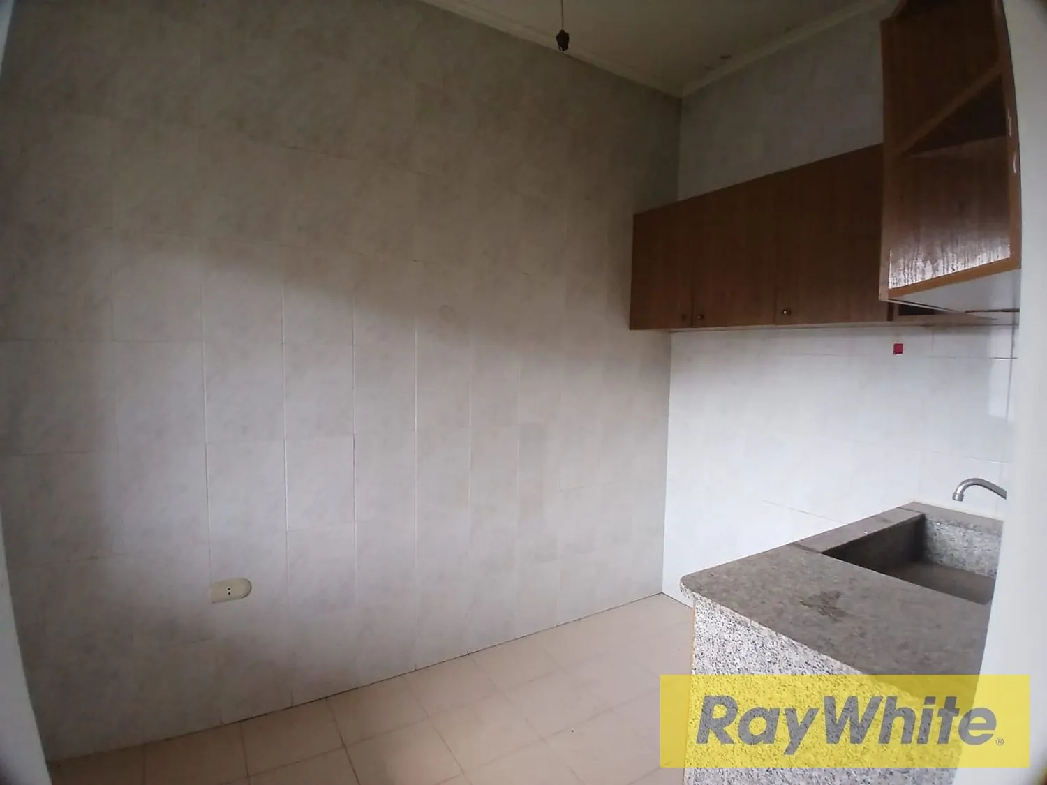 Building For Sale In Zaarour — الصورة 2
