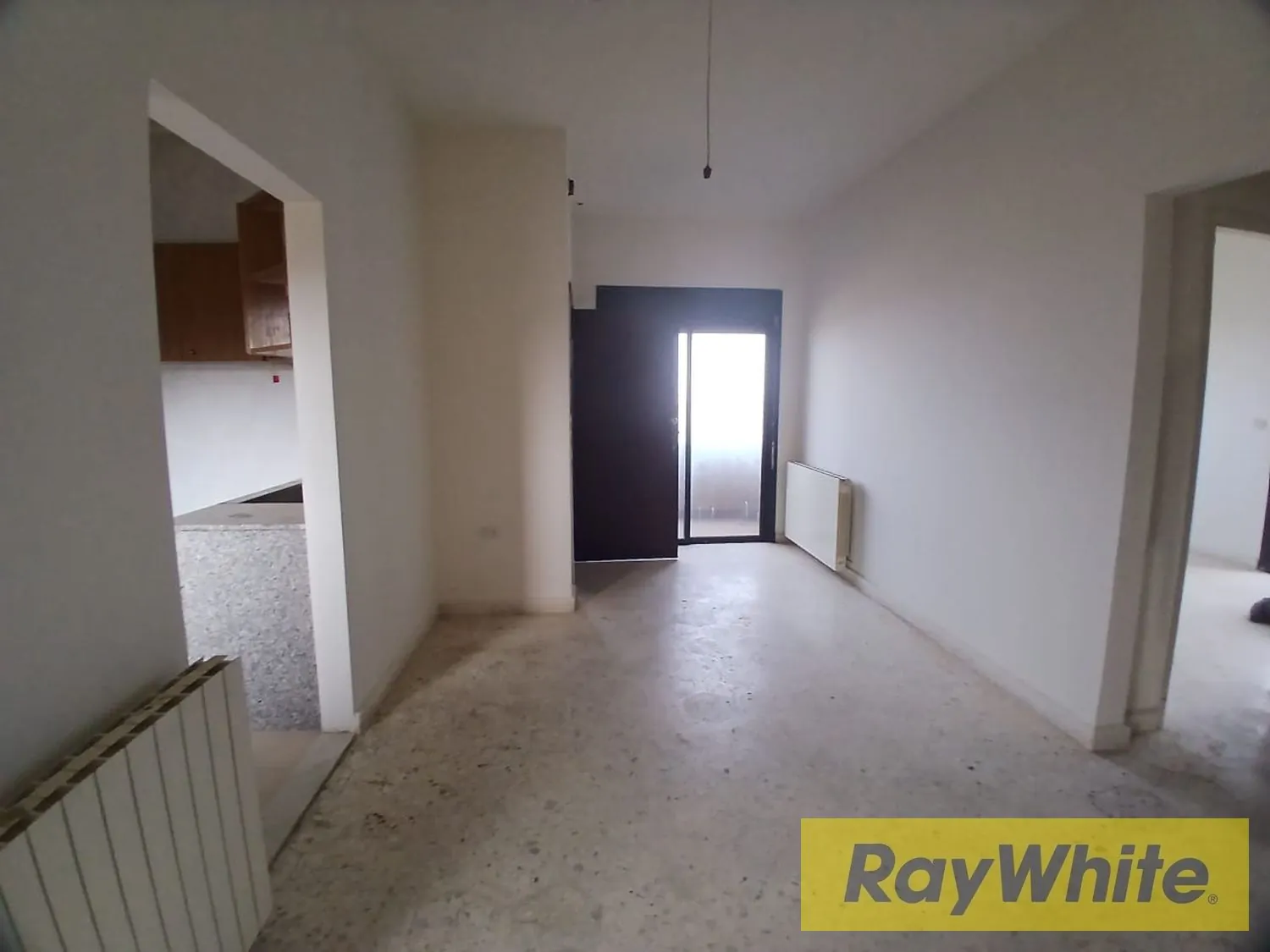 Building For Sale In Zaarour — الصورة 3