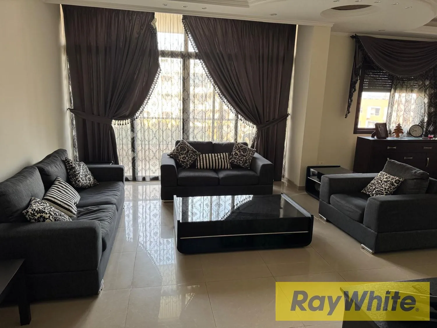 Furnished Apartment For Sale In Antelias — الصورة 2