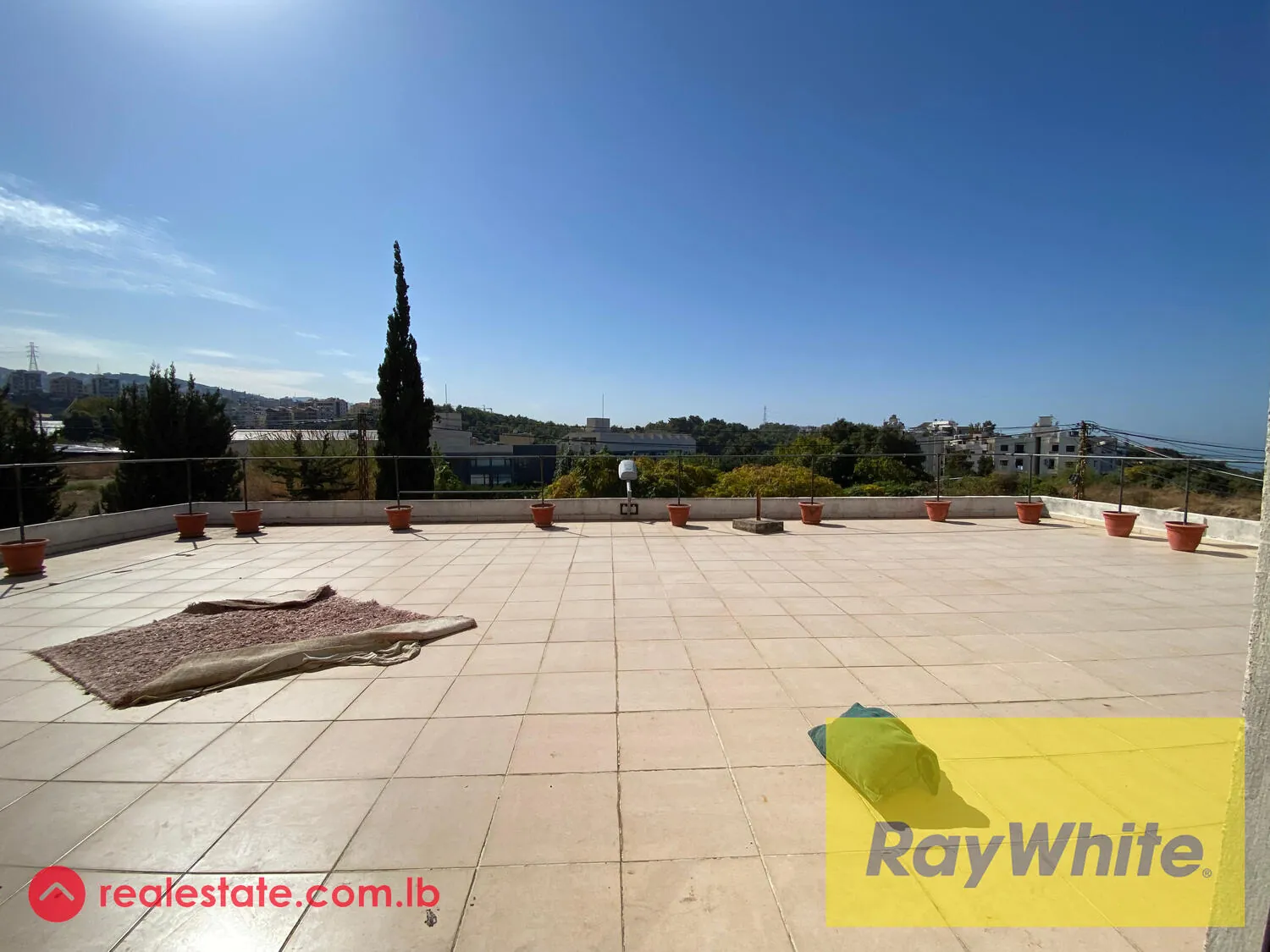 Office For Rent In Dbayeh — الصورة 3