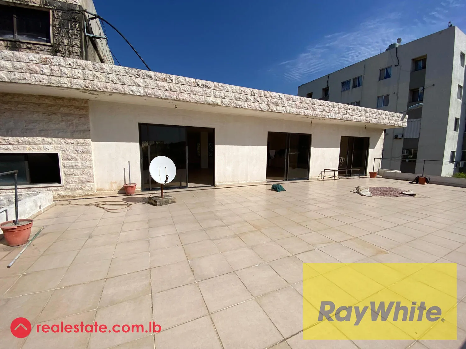 Office For Rent In Dbayeh — الصورة 5