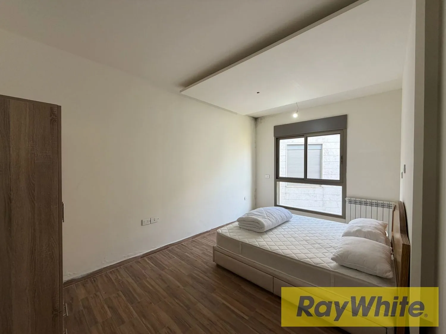 Duplex For Sale– Top Floor | Sea + Mountain Views — photo 2