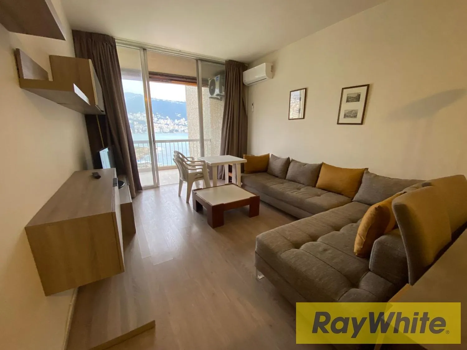 Chalet For Rent In Tabarja