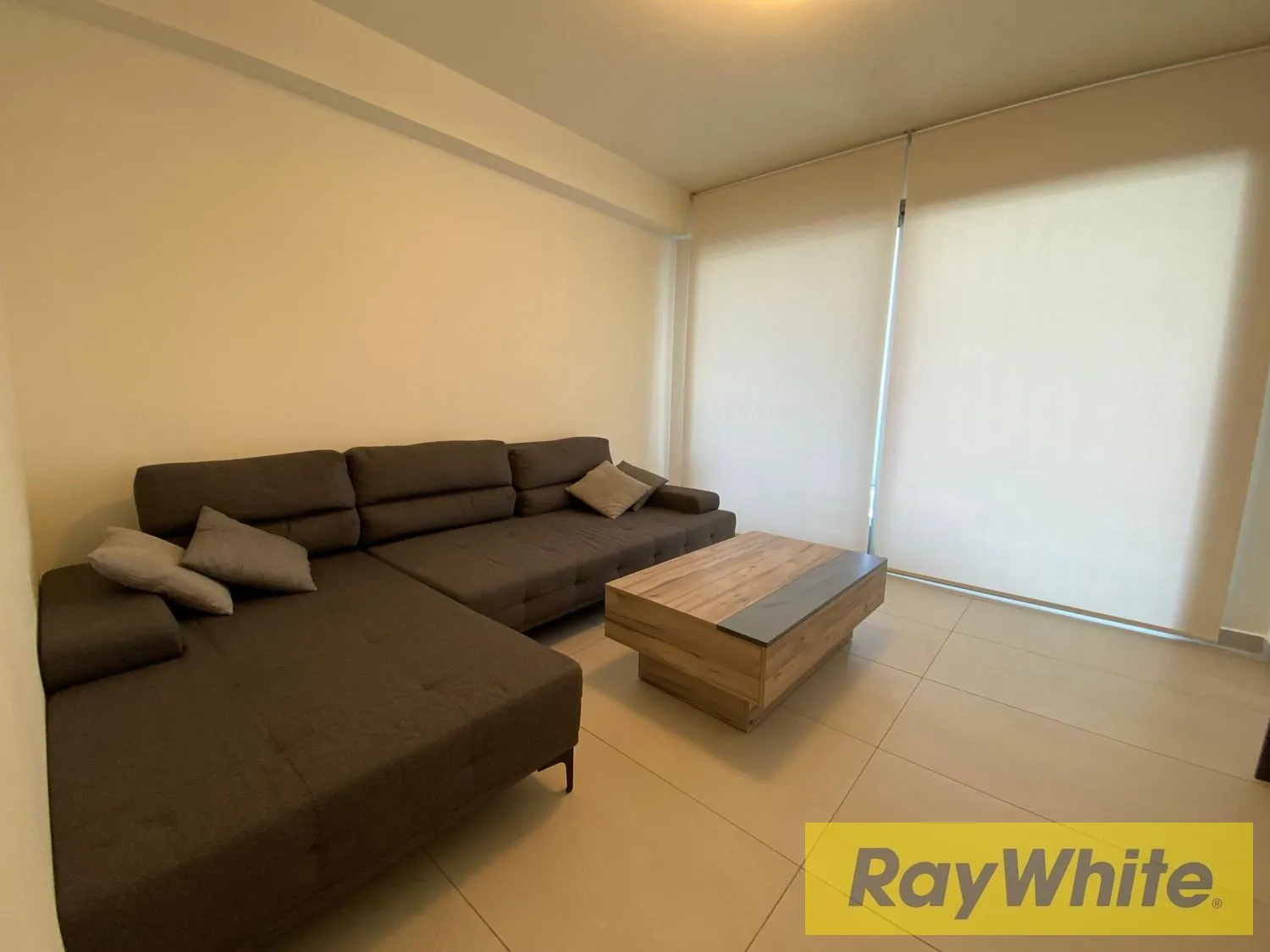 Chalet For Sale In Tabarja — الصورة 2