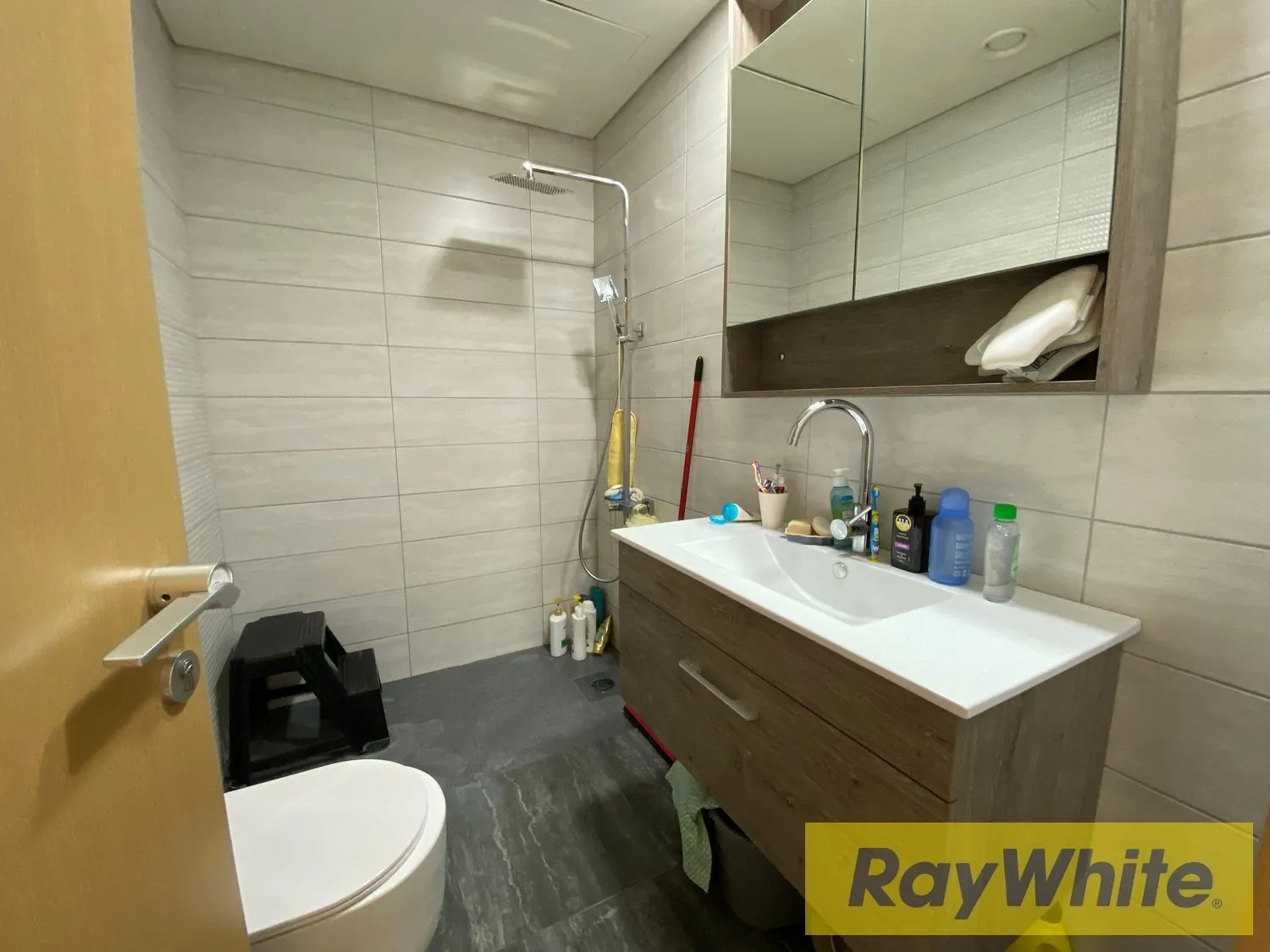 Chalet For Sale In Tabarja — الصورة 3
