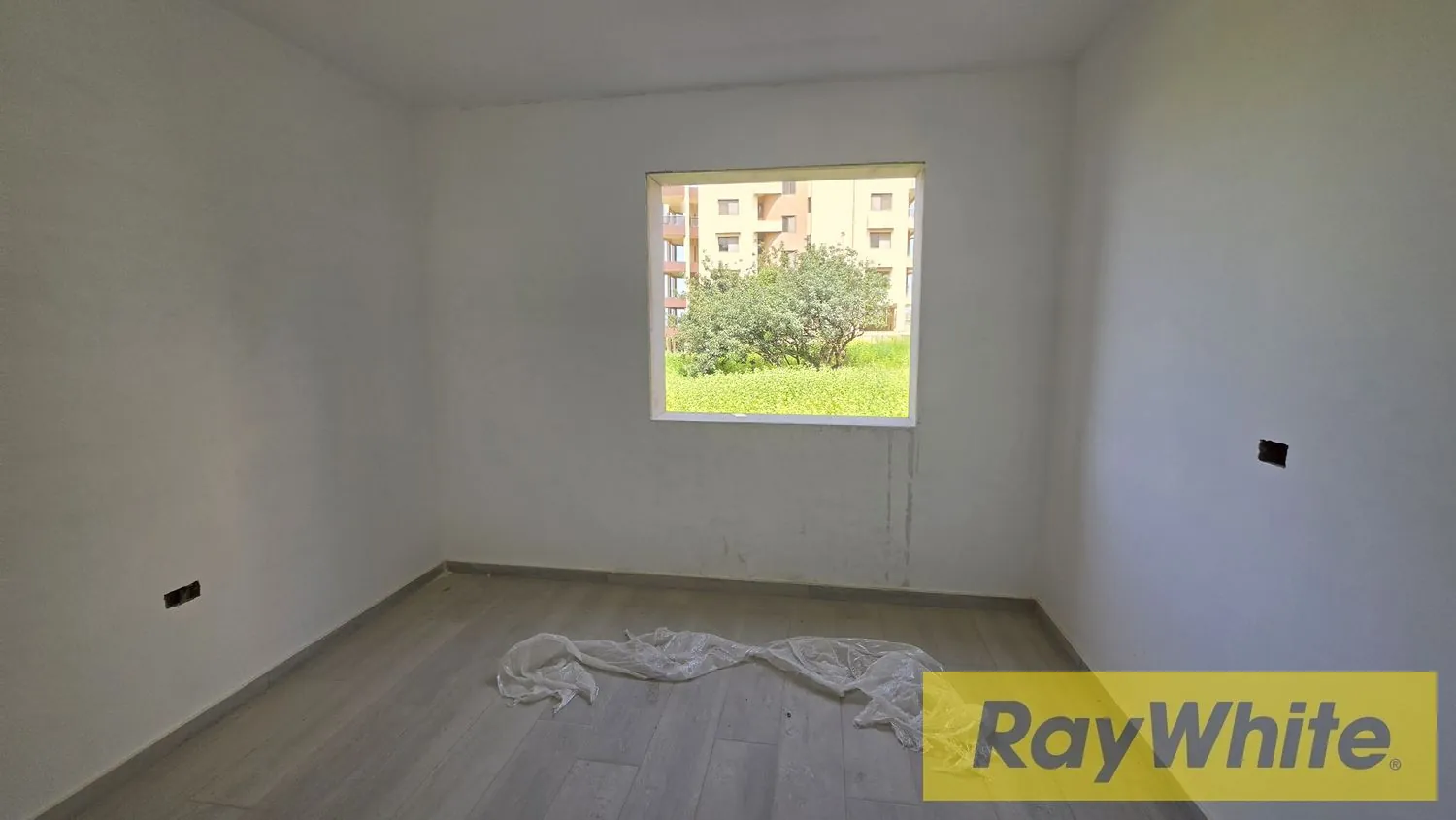 Apartment For Sale In Jbeil — الصورة 5