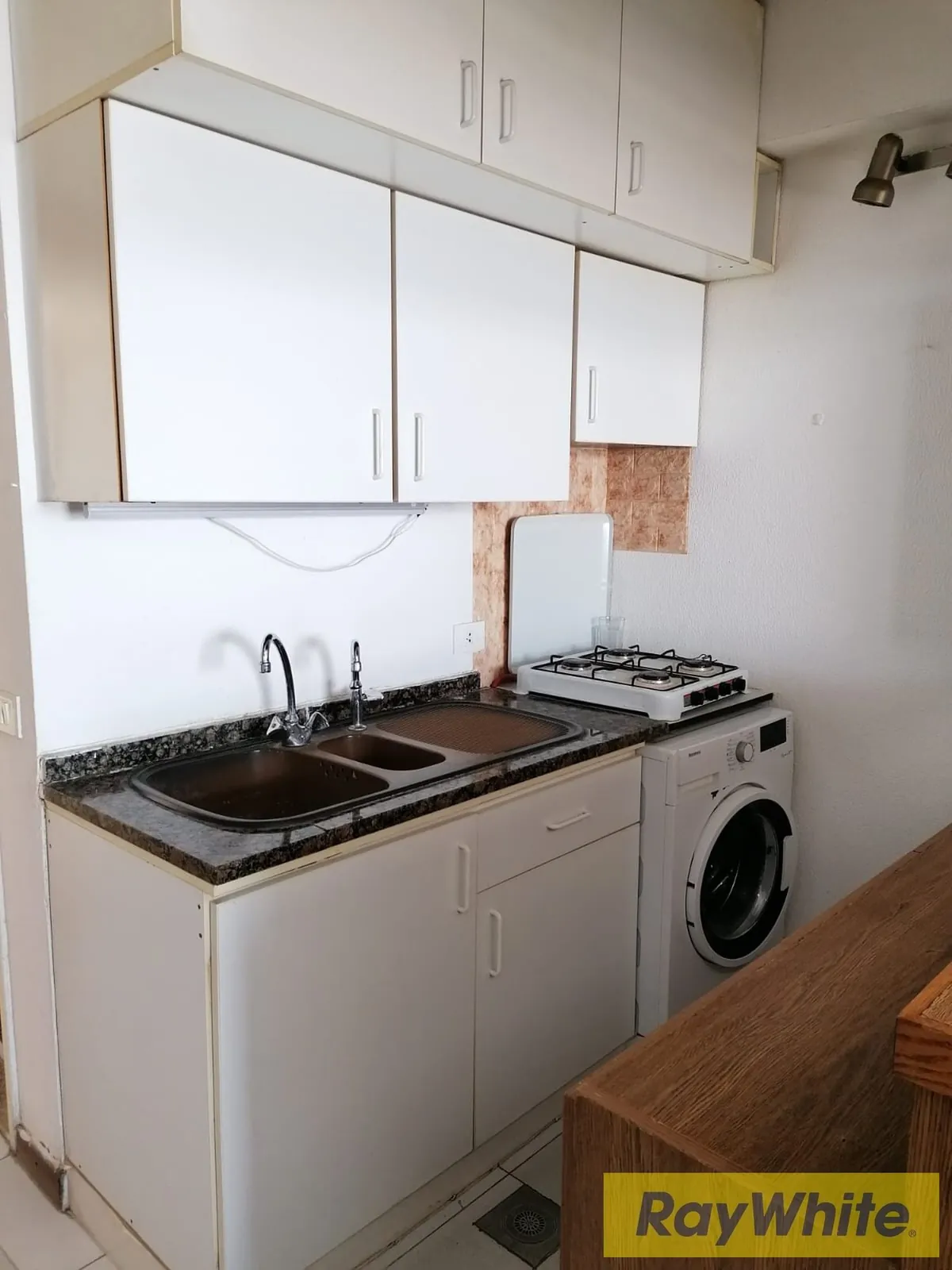 Chalet For Rent In Tabarja — الصورة 3