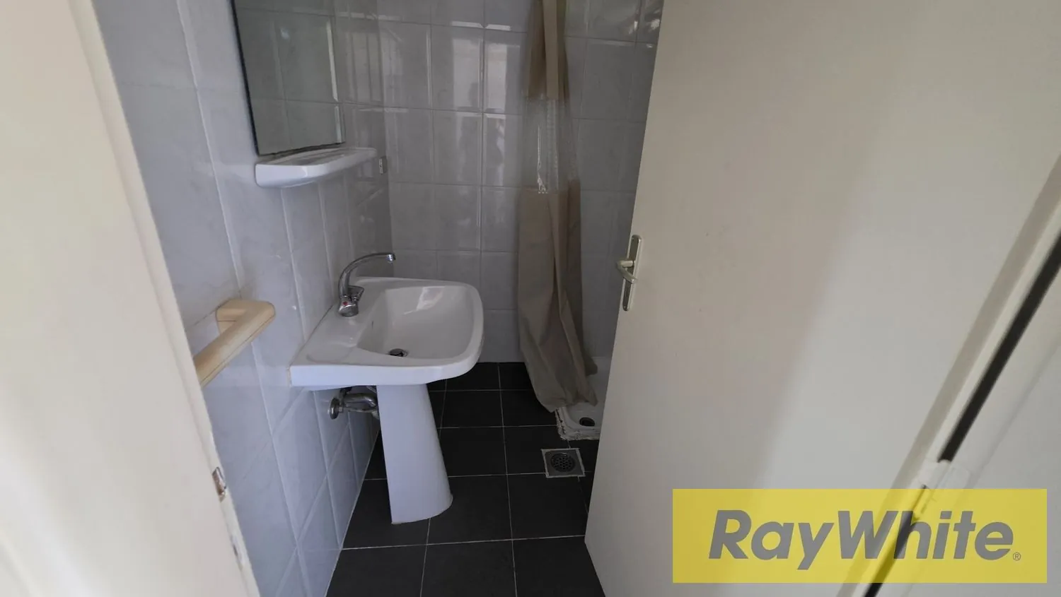Chalet For Rent In Halat Jbeil — الصورة 2