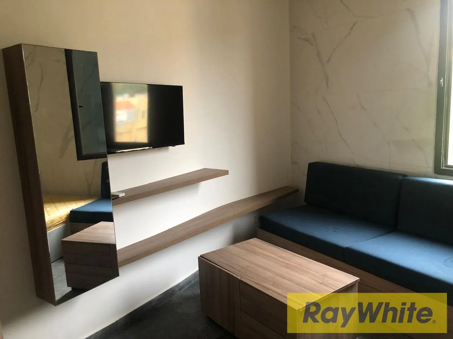 Chalet For Sale In Halat Jbeil — الصورة 2