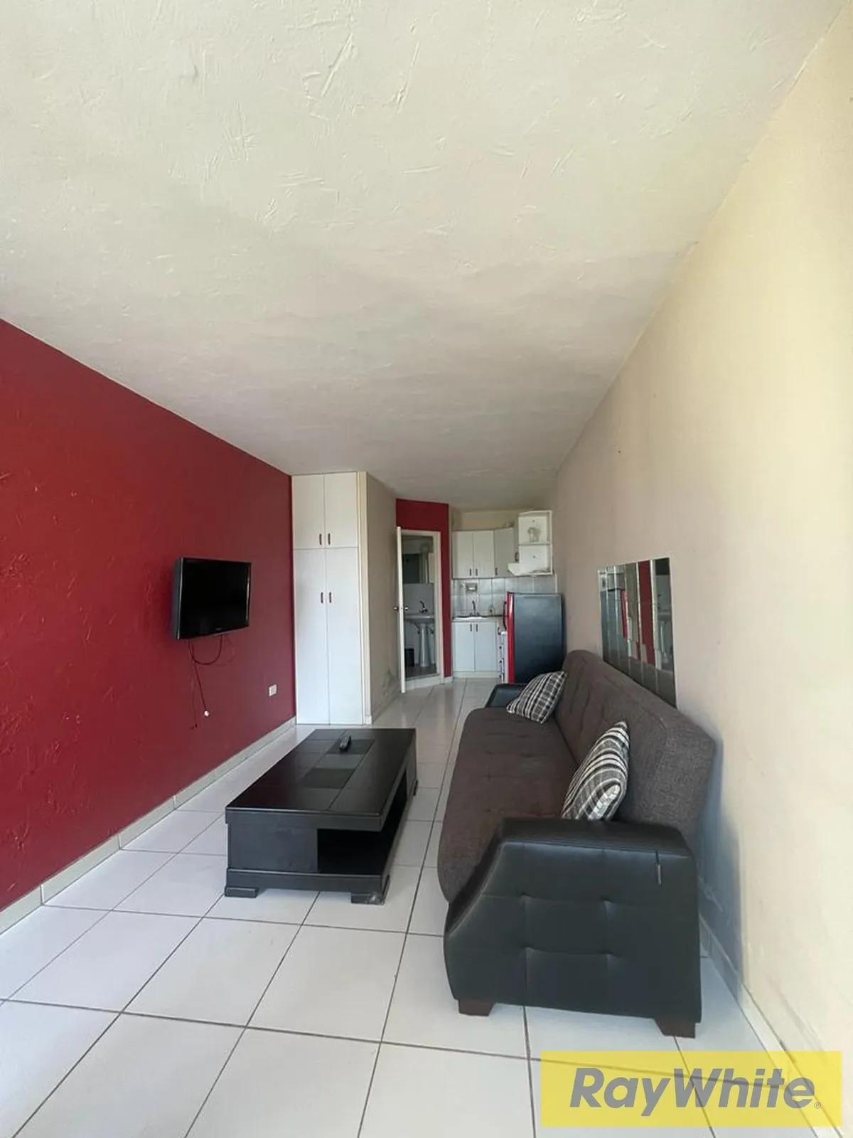 Chalet For Rent In Safra — الصورة 3