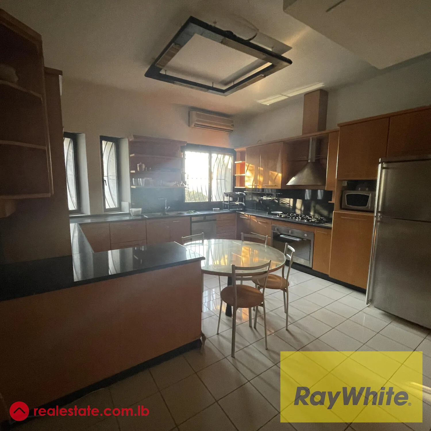 Apartment For Sale In Rabieh — الصورة 5