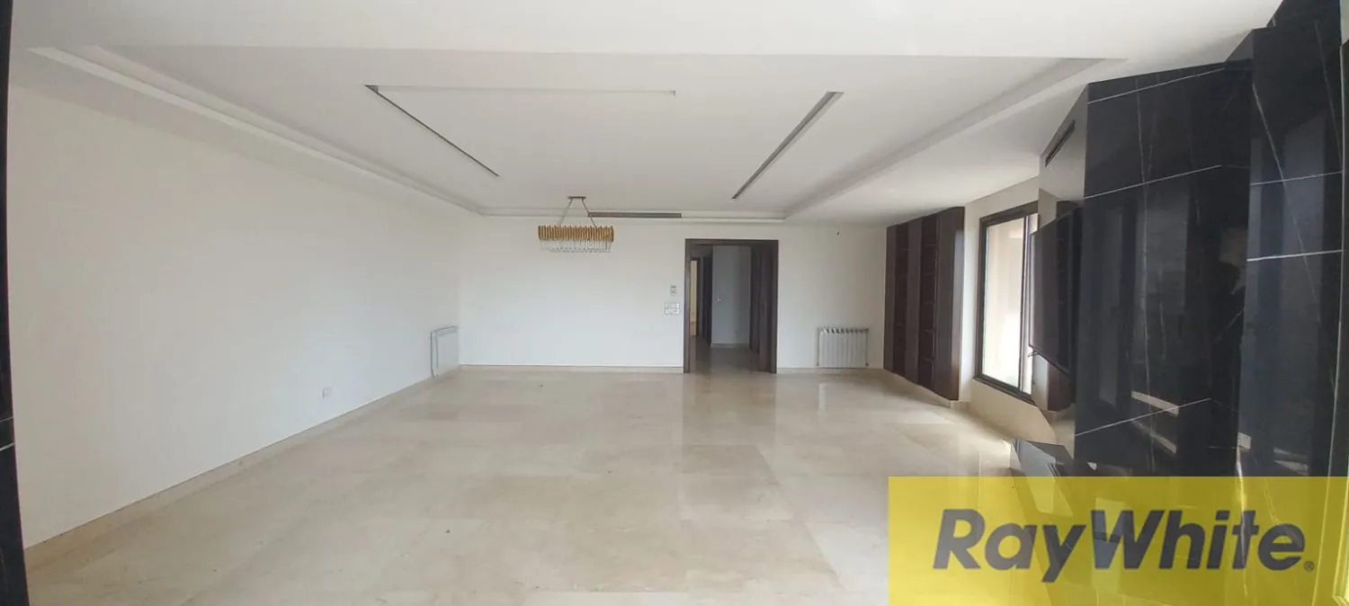 Luxury Apartment For Sale In Rawche — الصورة 3