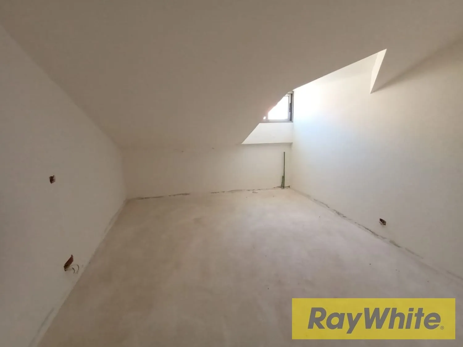 Spacious Duplex For Sale In Beit El Chaar — الصورة 5