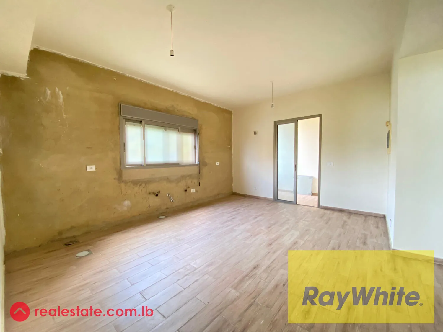 Apartment For Sale In Dbayeh — الصورة 2