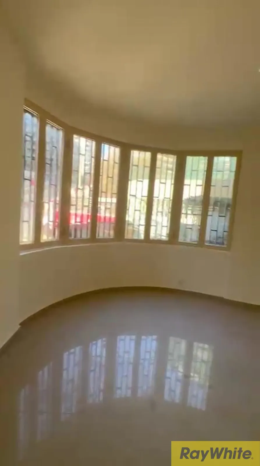Office For Rent In Rawche — الصورة 4