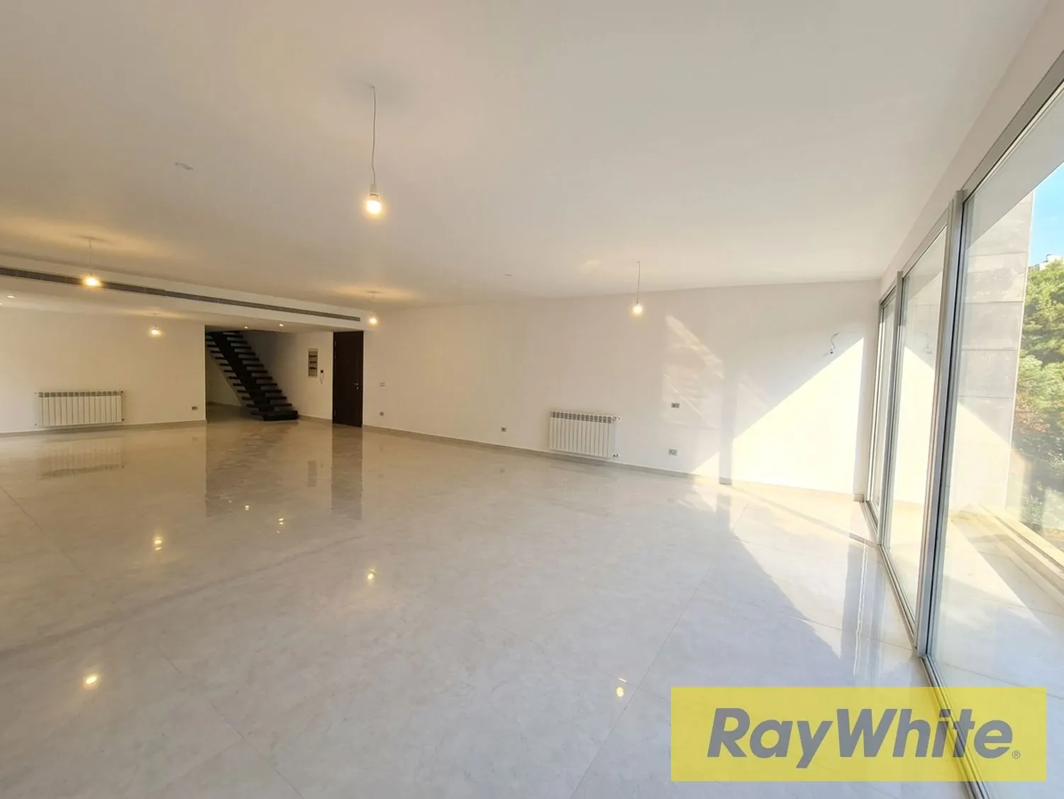 Duplex With 350m² Garden For Sale In Rabieh — الصورة 3
