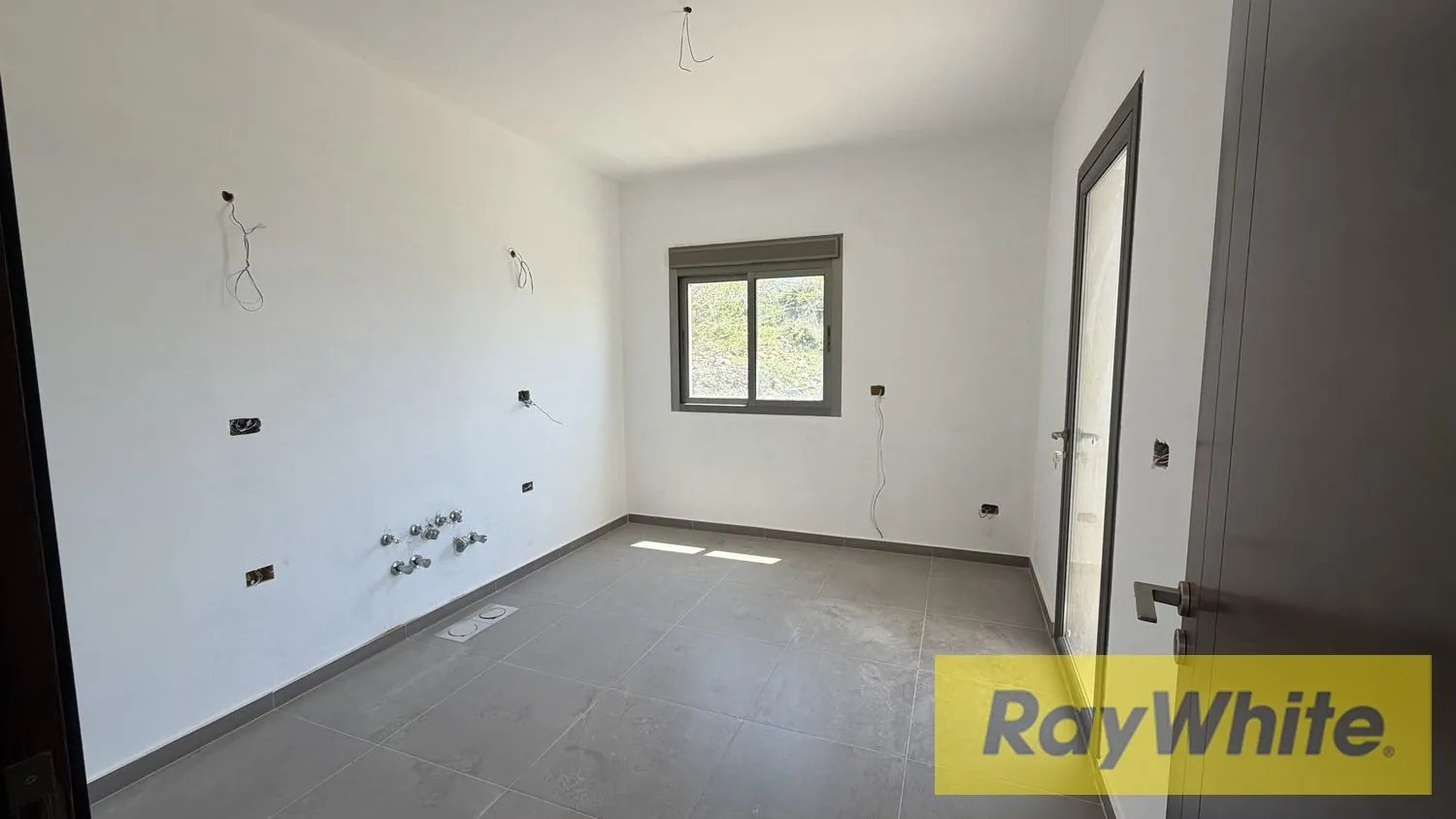 Brand New Apartment For Sale In Hboub Jbeil — الصورة 3