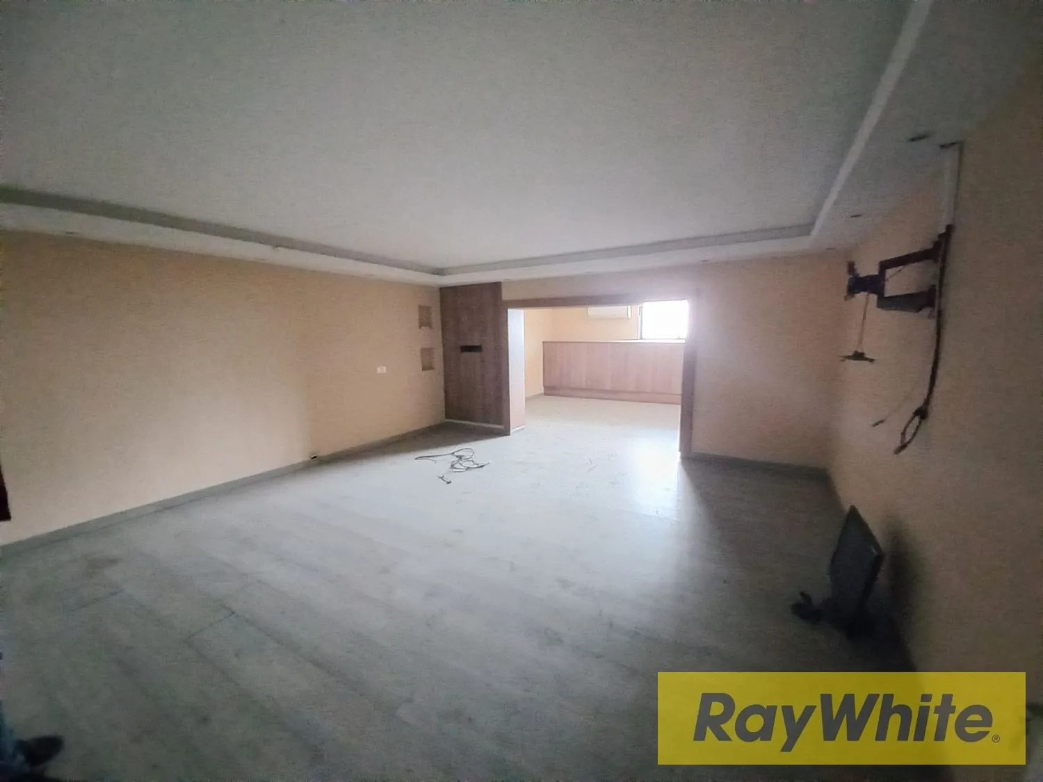 Shop For Rent In Zalka — الصورة 3