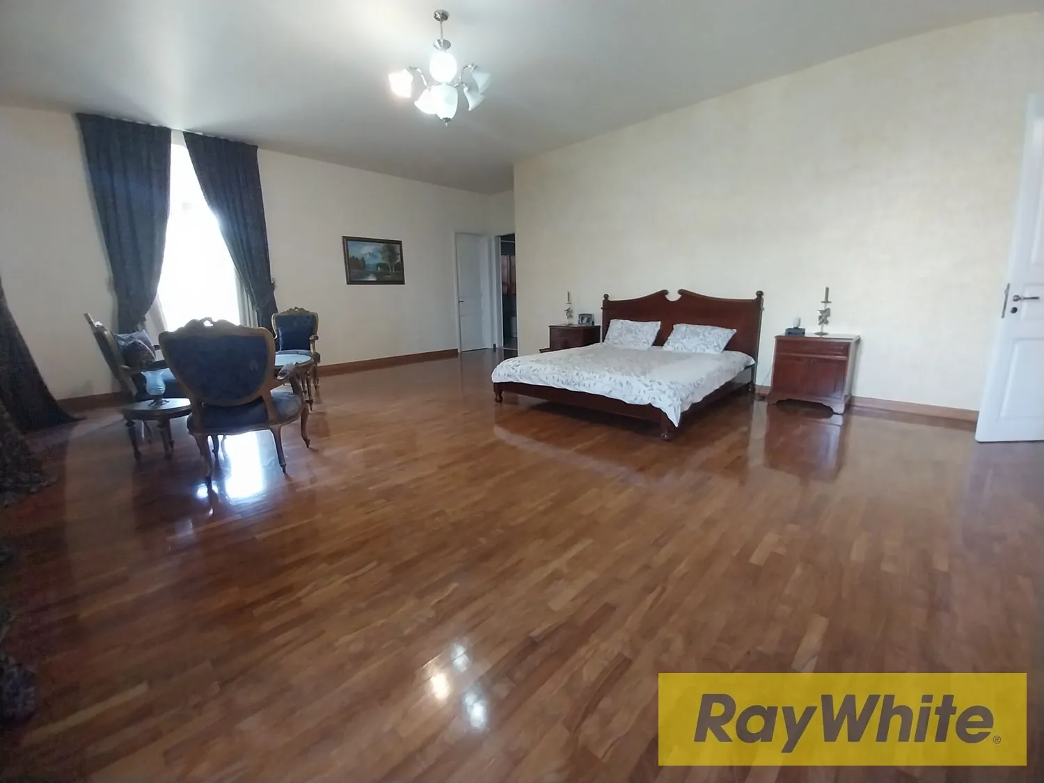 High-end Villa For Sale In Bolonia — photo 2