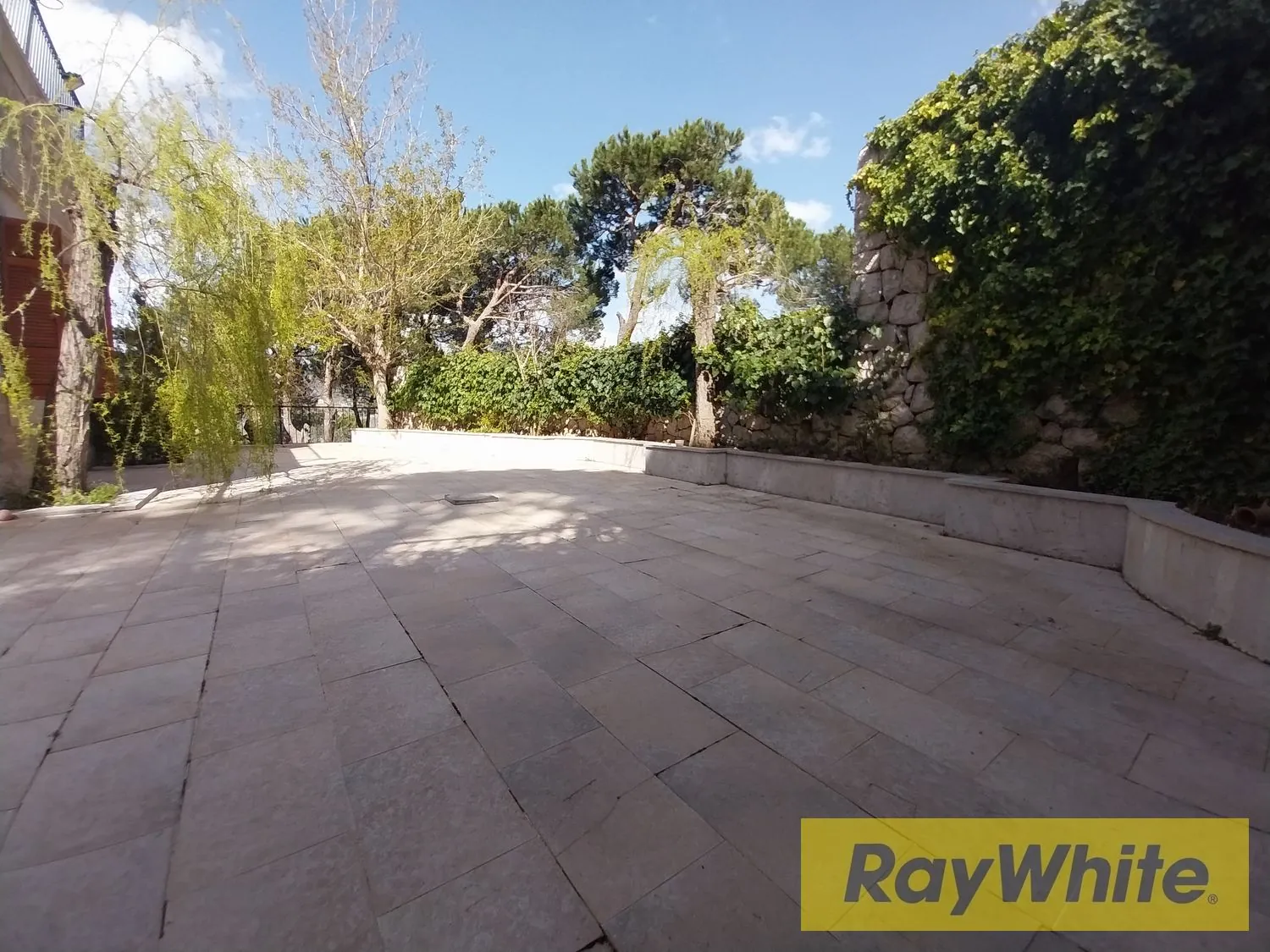 High-end Villa For Sale In Bolonia — photo 4