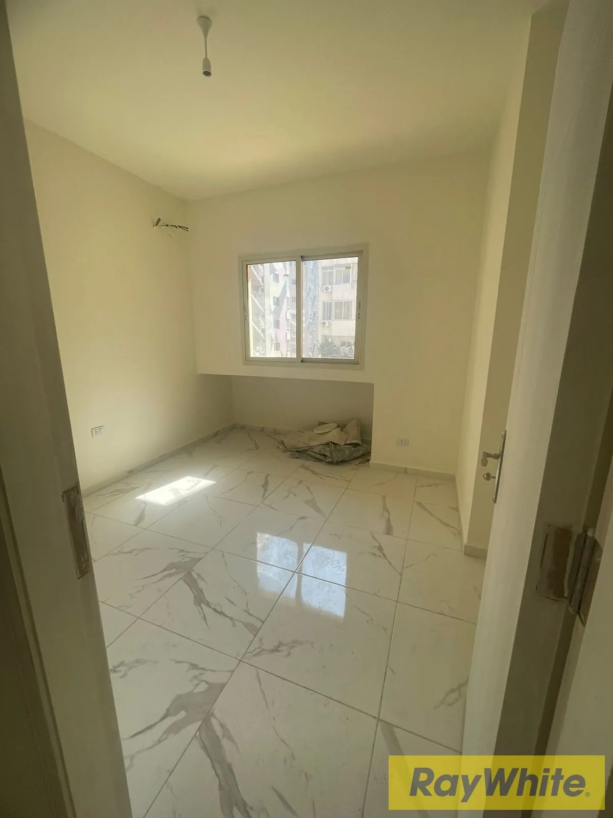 Apartment For Sale In Sed El Bauchrieh — photo 3