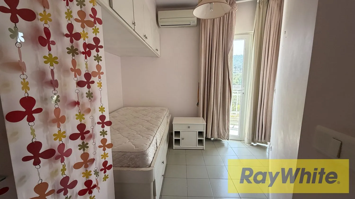 Apartment For Sale In Monsef Jbeil Directly On The Sea With Full Sea View — photo 4